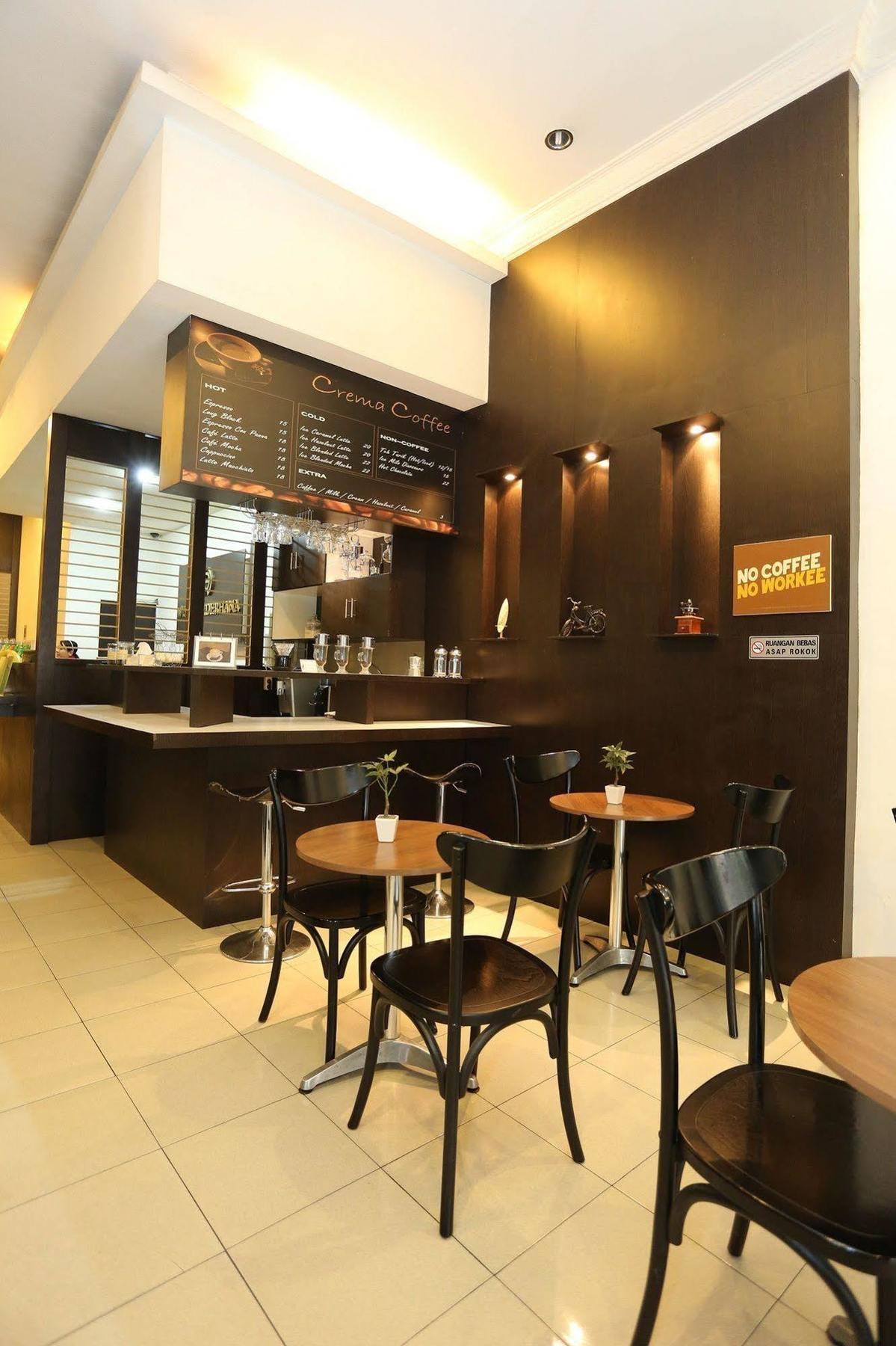 Wisma Sederhana Mitra Reddoorz Medan Exterior foto